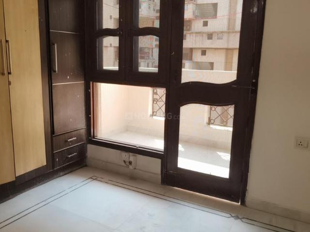3 BHK Apartment in Sector 12 Dwarka for rent New Delhi. The reference number is 20353464