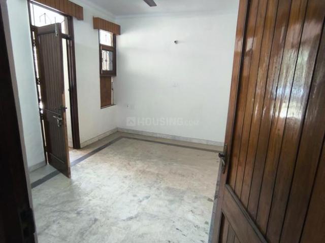 3 BHK Apartment in Sector 12 Dwarka for rent New Delhi. The reference number is 20358744