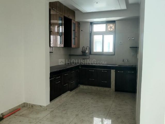 3 BHK Apartment in Sector 12 Dwarka for resale New Delhi. The reference number is 16547156