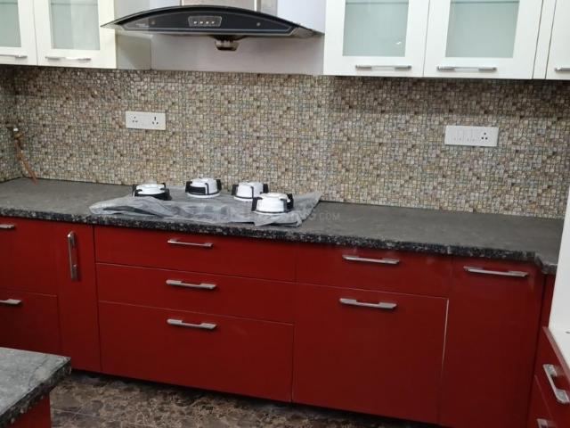 3 BHK Apartment in Sector 12 Dwarka for resale New Delhi. The reference number is 19410224