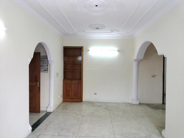 3 BHK Apartment in Sector 12 Dwarka for resale New Delhi. The reference number is 19656258