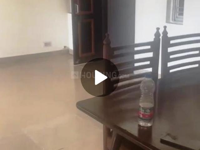 3 BHK Apartment in Sector 12 Dwarka for resale New Delhi. The reference number is 19751356