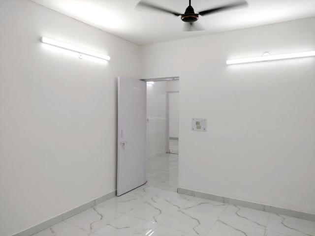 4 BHK Apartment in Sector 5 Dwarka for resale New Delhi. The reference number is 19997160