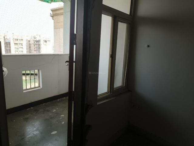 3 BHK Apartment in Sector 12 Dwarka for resale New Delhi. The reference number is 20683531