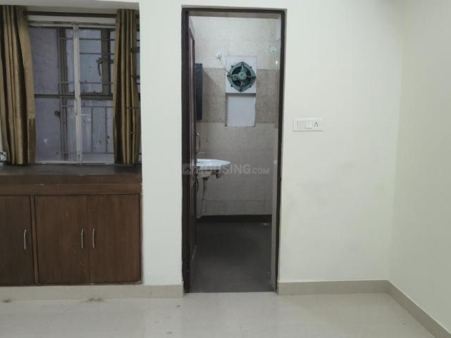 3 BHK Apartment in Sector 12 Dwarka for resale New Delhi. The reference number is 20755371