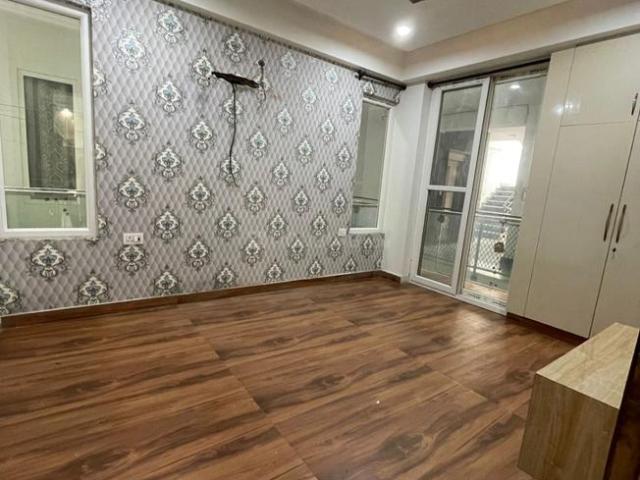 3 BHK Apartment in Sector 12 Dwarka for resale New Delhi. The reference number is 20731761