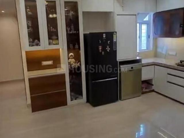 3 BHK Apartment in Sector 133 for rent Noida. The reference number is 19198384
