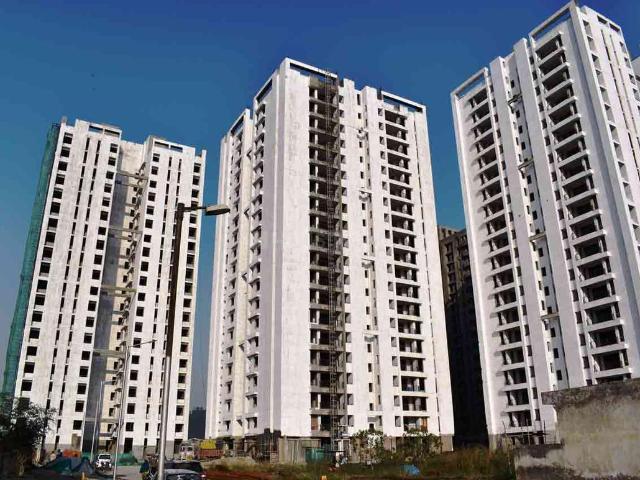 3 BHK Apartment in Sector 133 for resale Noida. The reference number is 20912003