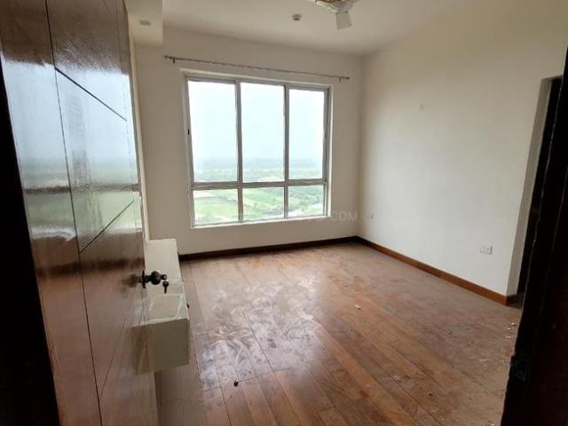 3 BHK Apartment in Sector 131 for rent Noida. The reference number is 20717151
