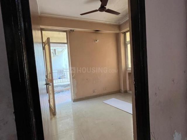 3 BHK Apartment in Sector 137 for rent Noida. The reference number is 17068978