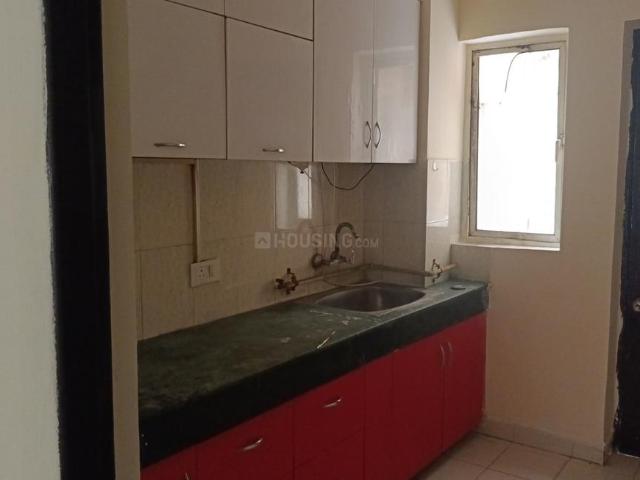 3 BHK Apartment in Sector 137 for rent Noida. The reference number is 17232587
