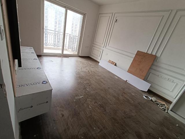 3 BHK Apartment in Sector 137 for rent Noida. The reference number is 18455226