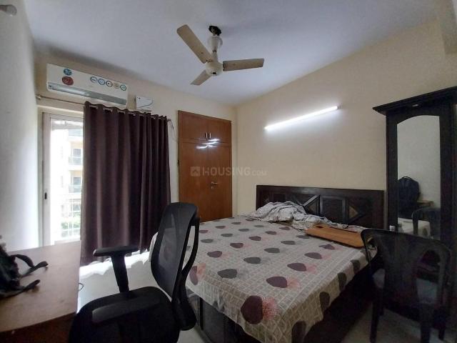 3 BHK Apartment in Sector 137 for rent Noida. The reference number is 18477502