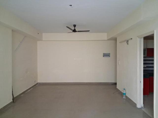 3 BHK Apartment in Sector 137 for rent Noida. The reference number is 19188536