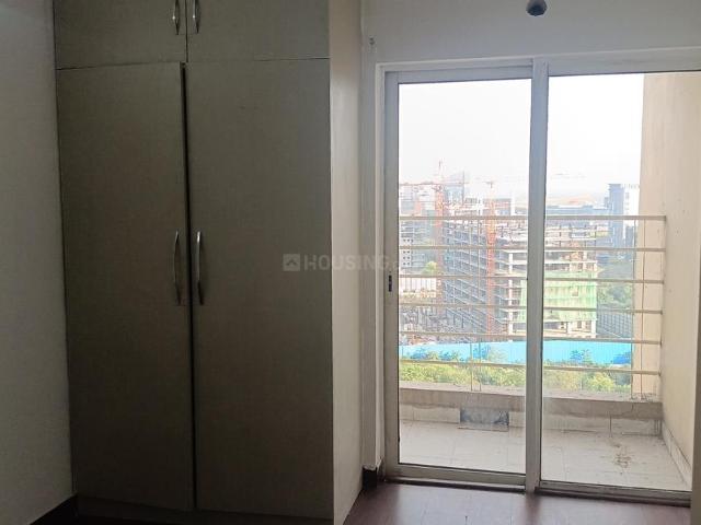 3 BHK Apartment in Sector 137 for rent Noida. The reference number is 19194987