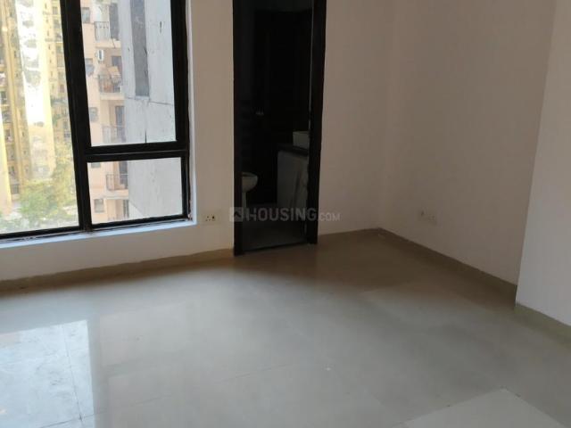 3 BHK Apartment in Sector 137 for rent Noida. The reference number is 19857019
