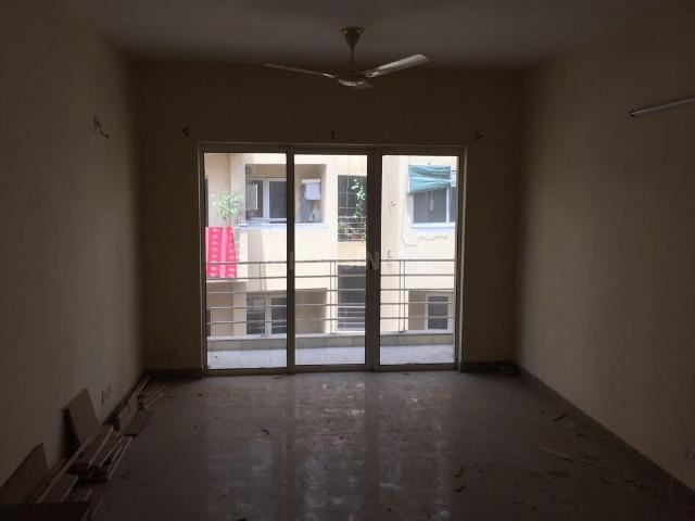 3 BHK Apartment in Sector 137 for rent Noida. The reference number is 19940175