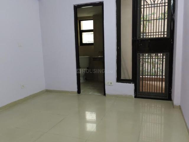 3 BHK Apartment in Sector 137 for rent Noida. The reference number is 19988116