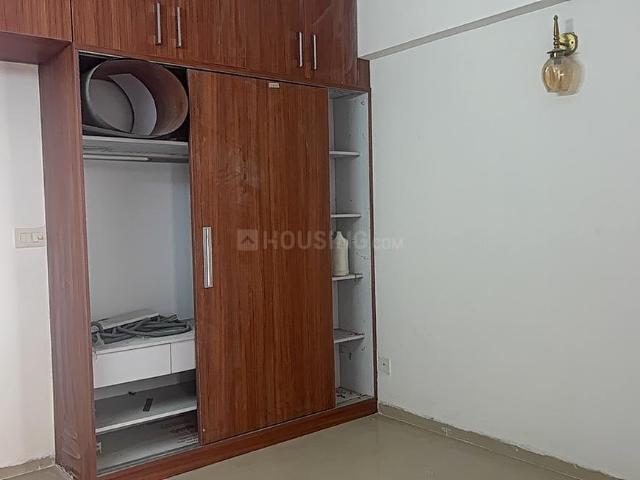 3 BHK Apartment in Sector 137 for rent Noida. The reference number is 19913847
