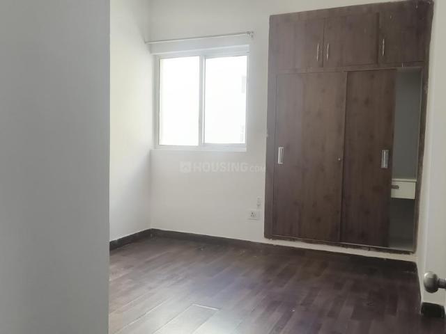3 BHK Apartment in Sector 137 for rent Noida. The reference number is 19924430