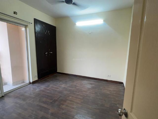 3 BHK Apartment in Sector 137 for rent Noida. The reference number is 20005448
