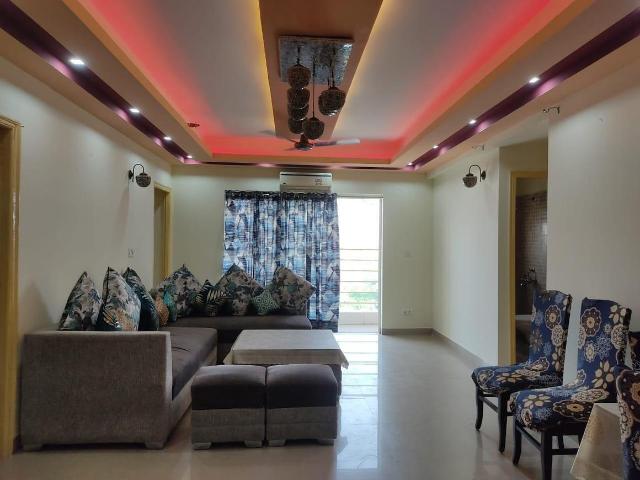 3 BHK Apartment in Sector 137 for rent Noida. The reference number is 20019157