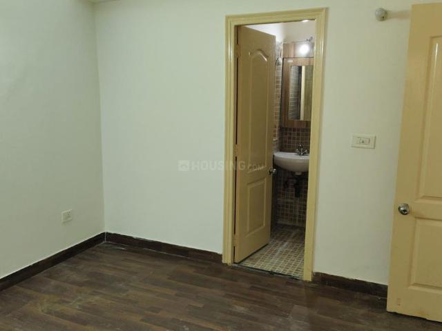 3 BHK Apartment in Sector 137 for rent Noida. The reference number is 20024227