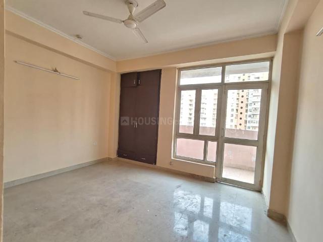 3 BHK Apartment in Sector 137 for rent Noida. The reference number is 20177333