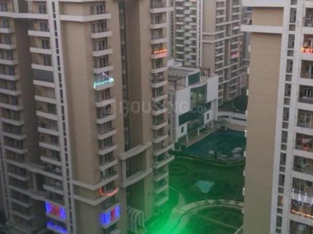 3 BHK Apartment in Sector 137 for rent Noida. The reference number is 20139465