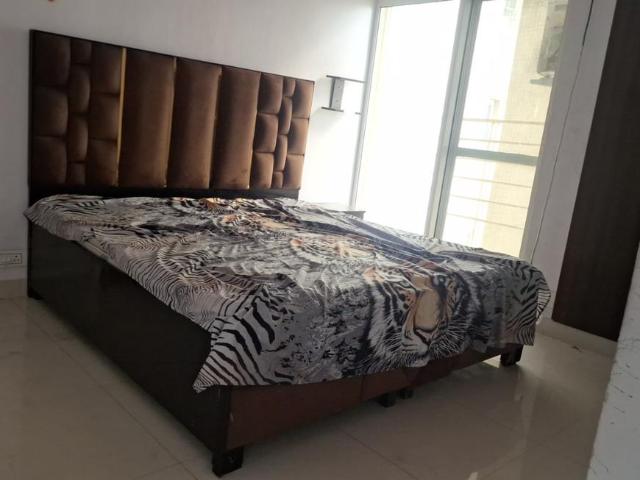 3 BHK Apartment in Sector 137 for rent Noida. The reference number is 20277623