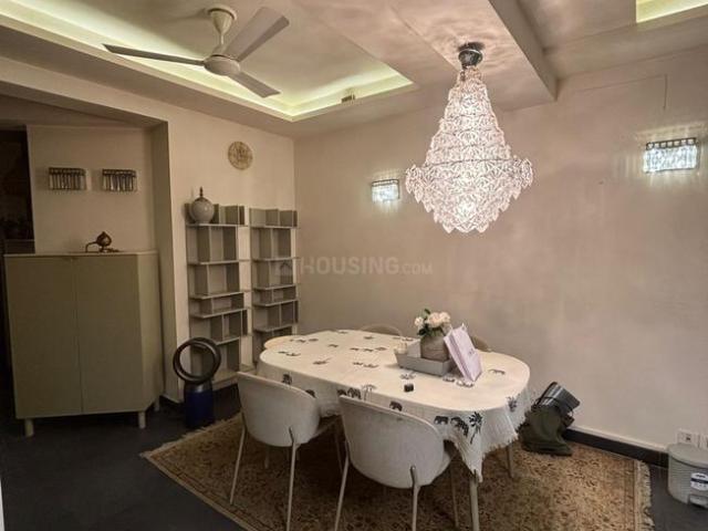 3 BHK Apartment in Sector 137 for rent Noida. The reference number is 20350757