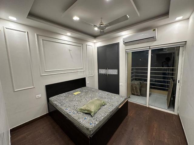 3 BHK Apartment in Sector 137 for rent Noida. The reference number is 20331643