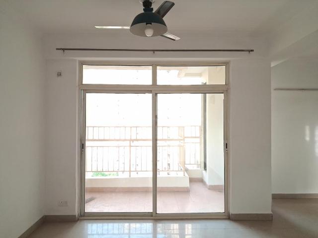 3 BHK Apartment in Sector 137 for rent Noida. The reference number is 20446851