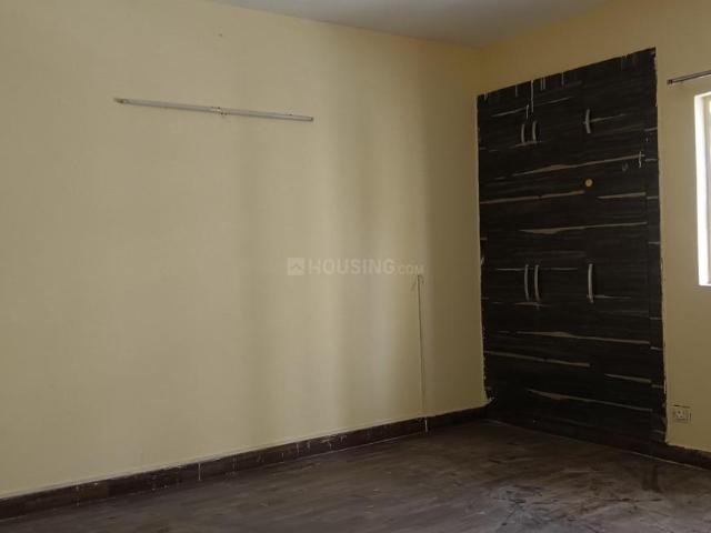 3 BHK Apartment in Sector 137 for rent Noida. The reference number is 20413648