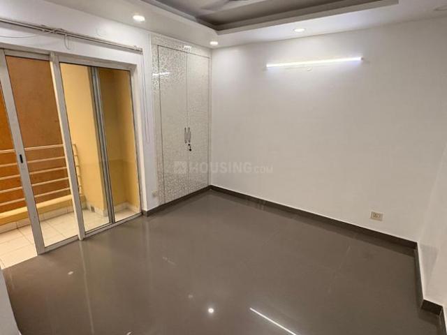 3 BHK Apartment in Sector 137 for rent Noida. The reference number is 20420298