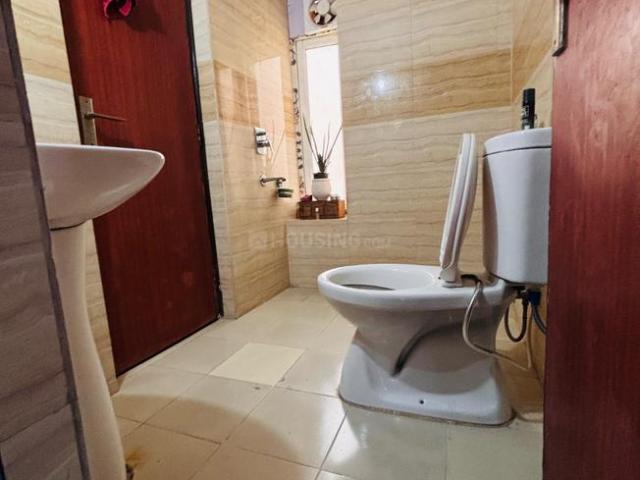 3 BHK Apartment in Sector 137 for rent Noida. The reference number is 20424268