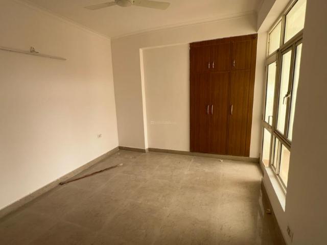 3 BHK Apartment in Sector 137 for rent Noida. The reference number is 20682382
