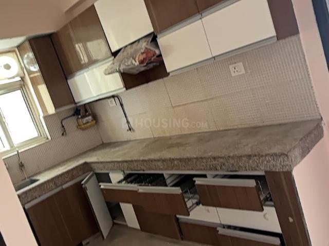 3 BHK Apartment in Sector 137 for resale Noida. The reference number is 16505786