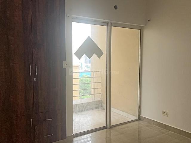 3 BHK Apartment in Sector 137 for resale Noida. The reference number is 19900030
