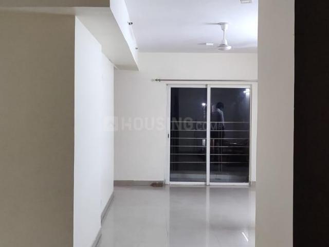 3 BHK Apartment in Sector 137 for resale Noida. The reference number is 5352855