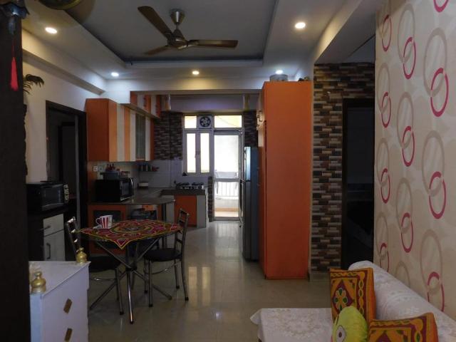 3 BHK Apartment in Sector 137 for resale Noida. The reference number is 8931069