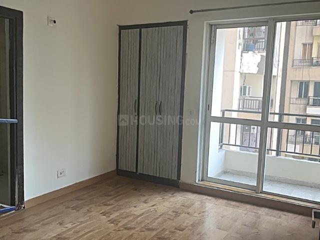 3 BHK Apartment in Sector 134 for rent Noida. The reference number is 19662797