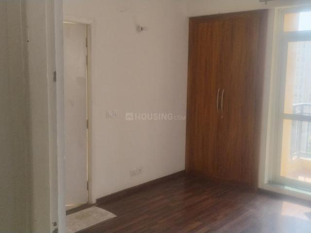 3 BHK Apartment in Sector 134 for rent Noida. The reference number is 19631210