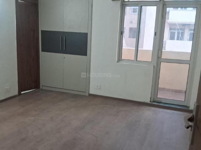 3 BHK Apartment in Sector 134 for rent Noida. The reference number is 19862527