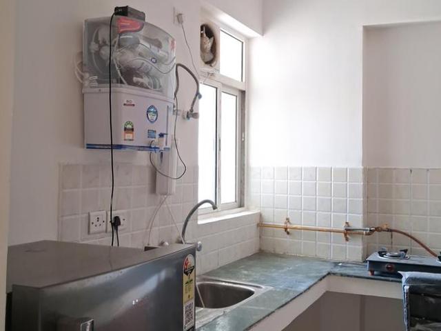 3 BHK Apartment in Sector 134 for rent Noida. The reference number is 20373748