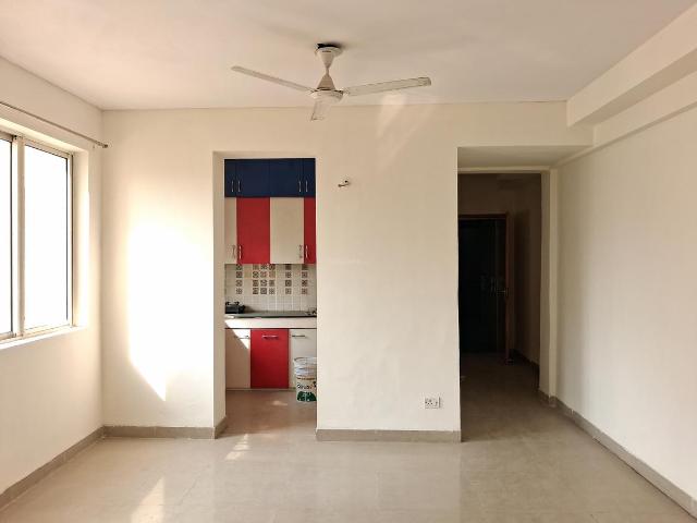 3 BHK Apartment in Sector 134 for rent Noida. The reference number is 20373801