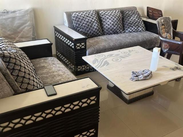 3 BHK Apartment in Sector 134 for rent Noida. The reference number is 20429189