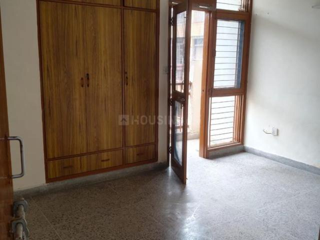3 BHK Apartment in Sector 13 Dwarka for rent New Delhi. The reference number is 18485338