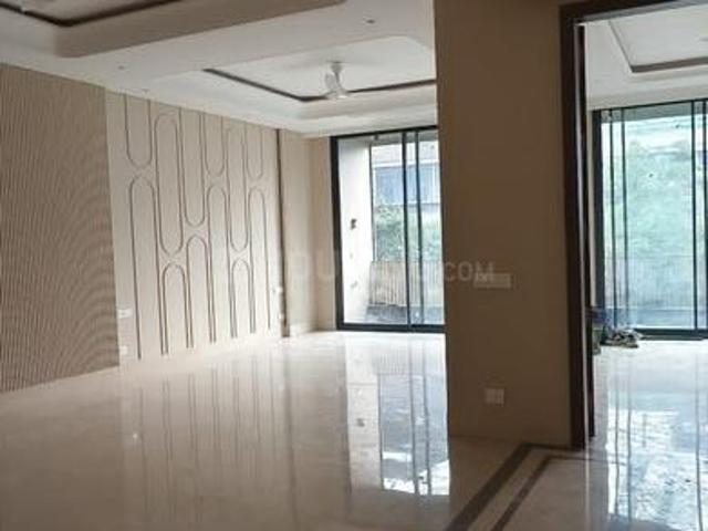 3 BHK Apartment in Sector 13 Dwarka for rent New Delhi. The reference number is 19561761