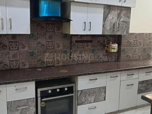3 BHK Apartment in Sector 13 Dwarka for resale New Delhi. The reference number is 15319219